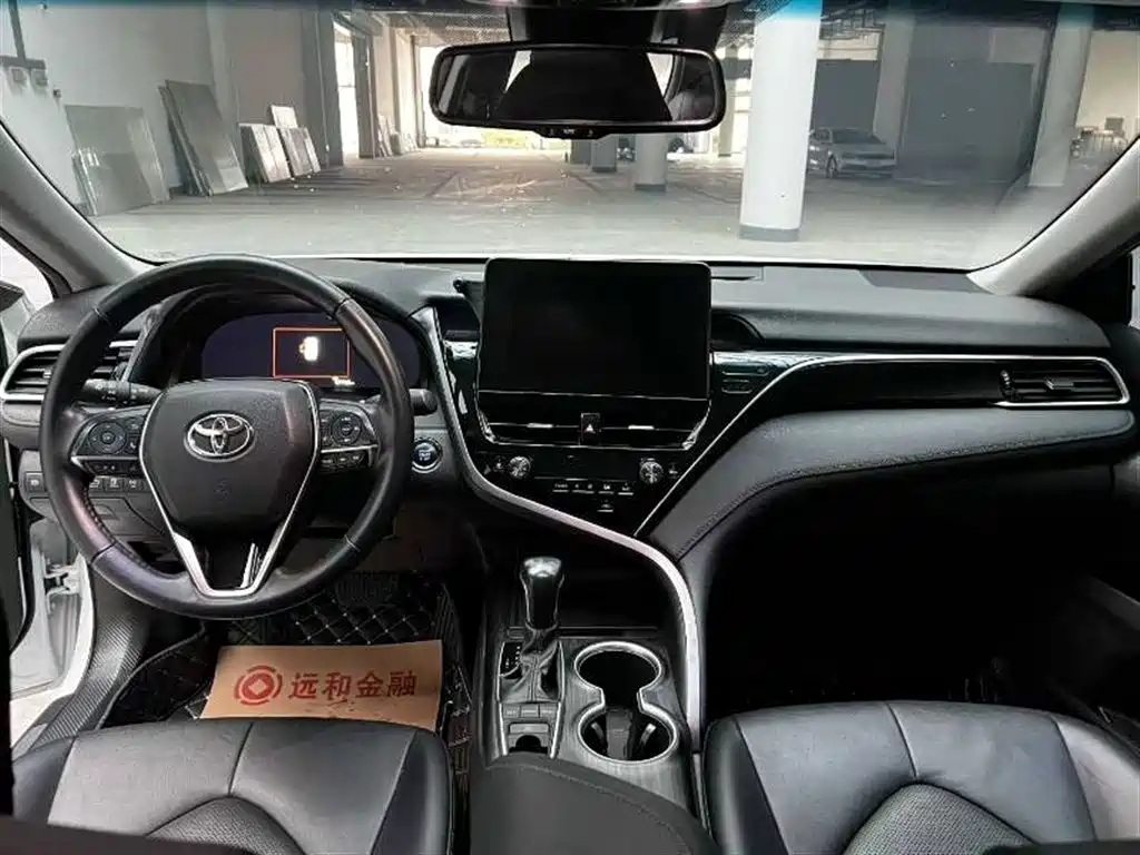 Toyota Camry 2022