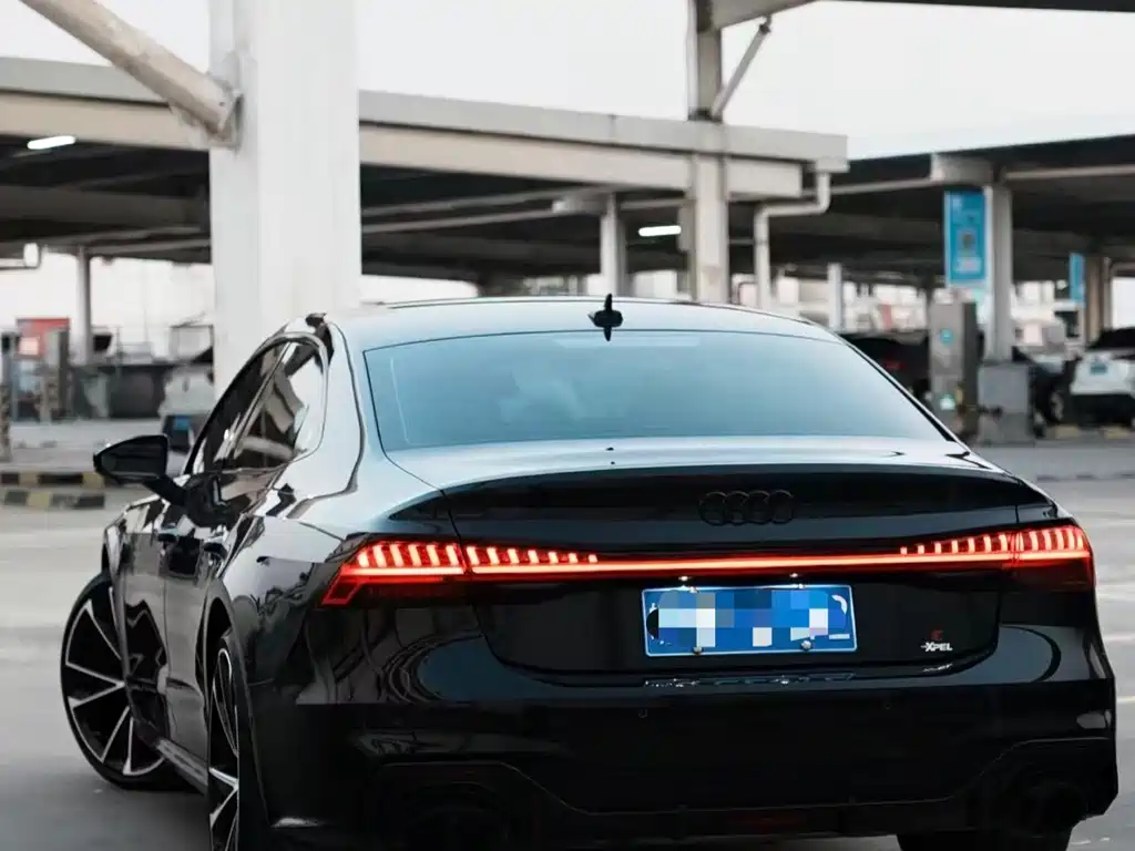 Audi A7 2024