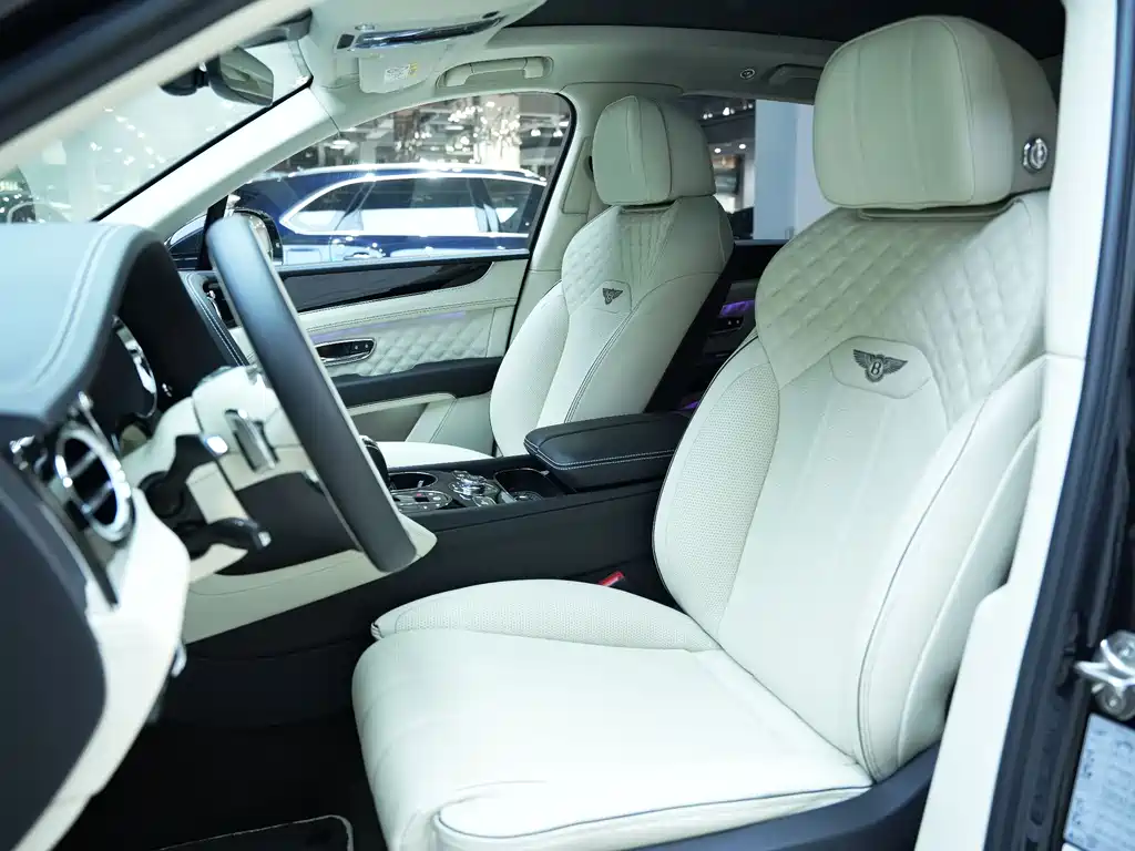 Bentley Bentayga 2024