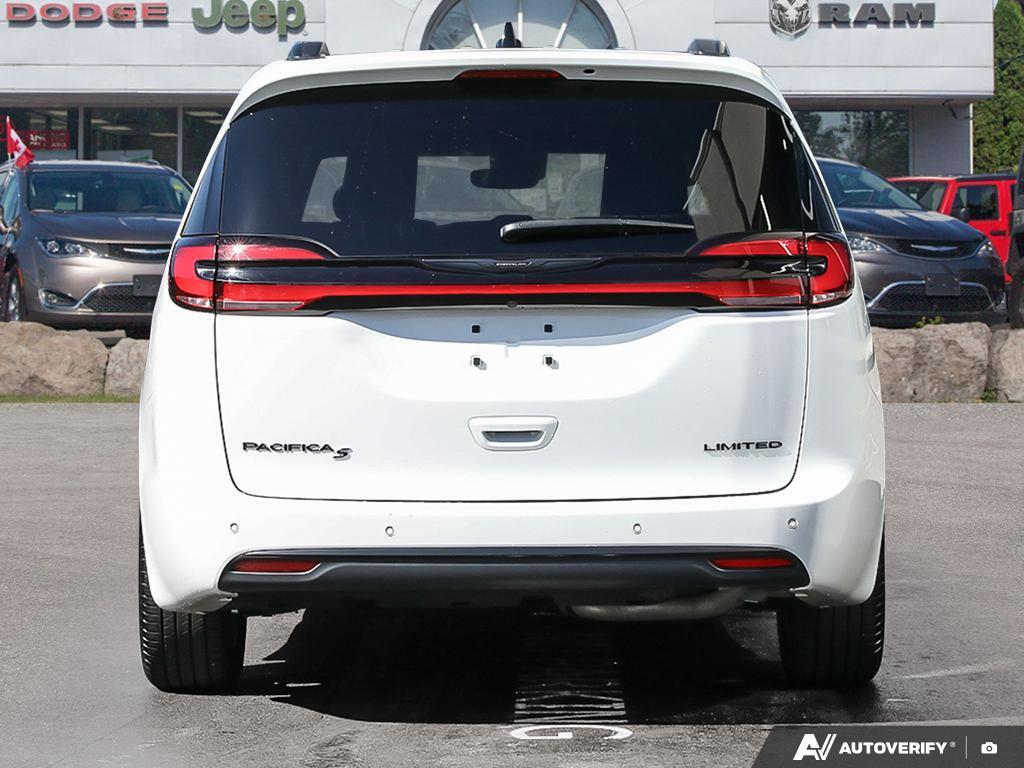 Chrysler Pacifica 2024
