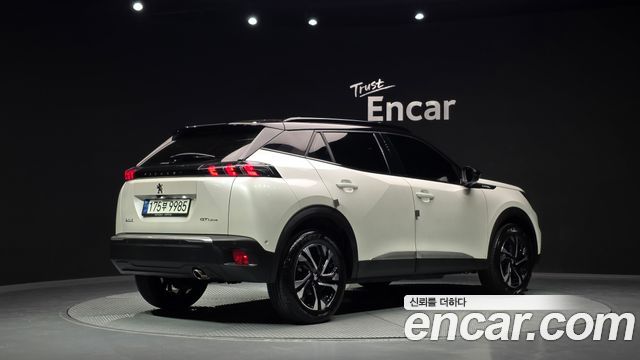 Peugeot 2008 2021