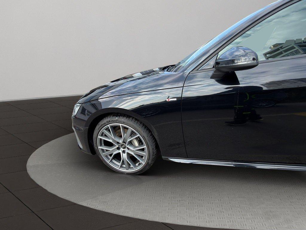 Audi A4 2023