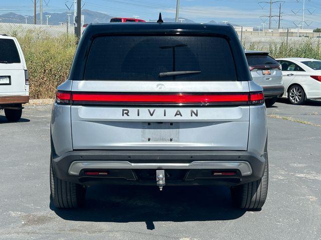 Rivian R1S 2024