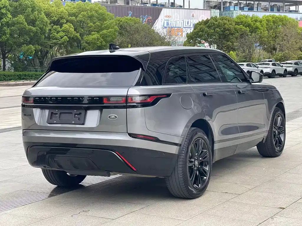 Land Rover Range Rover Velar 2022