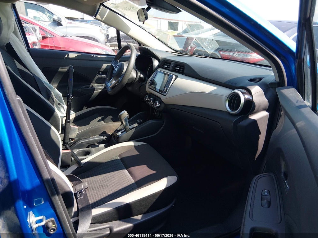 Nissan Versa 2021