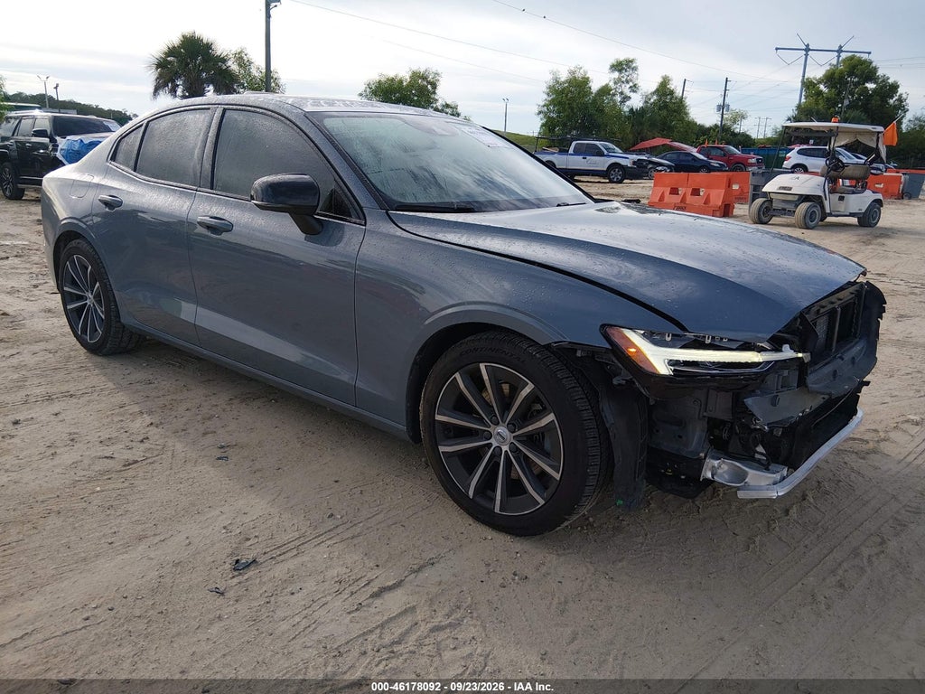 Volvo S60 2022