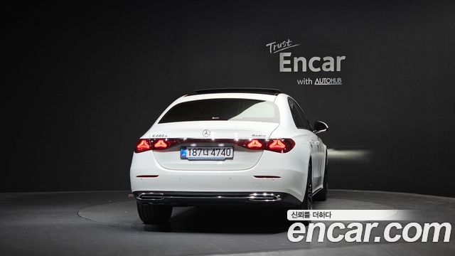Mercedes-Benz E-Класс 2024