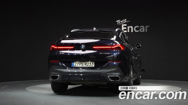 BMW X6 2022