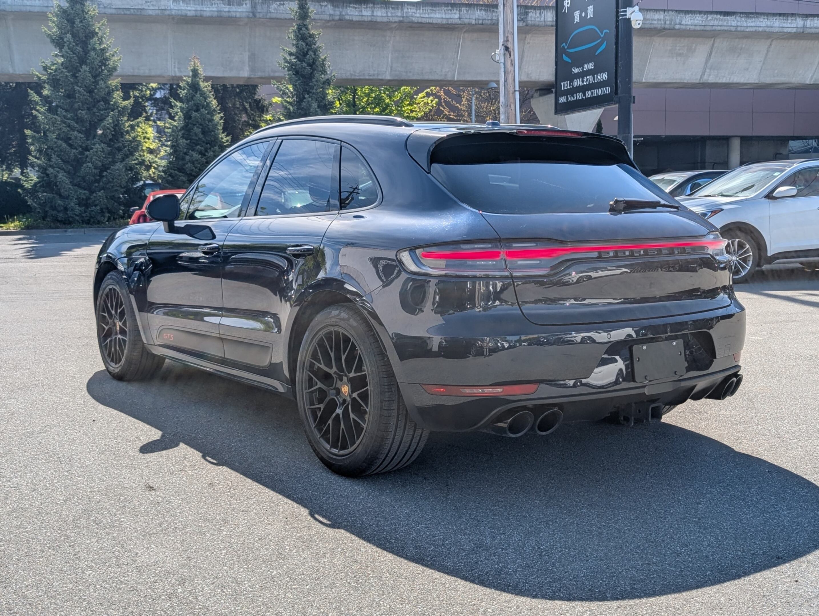 Porsche Macan 2021