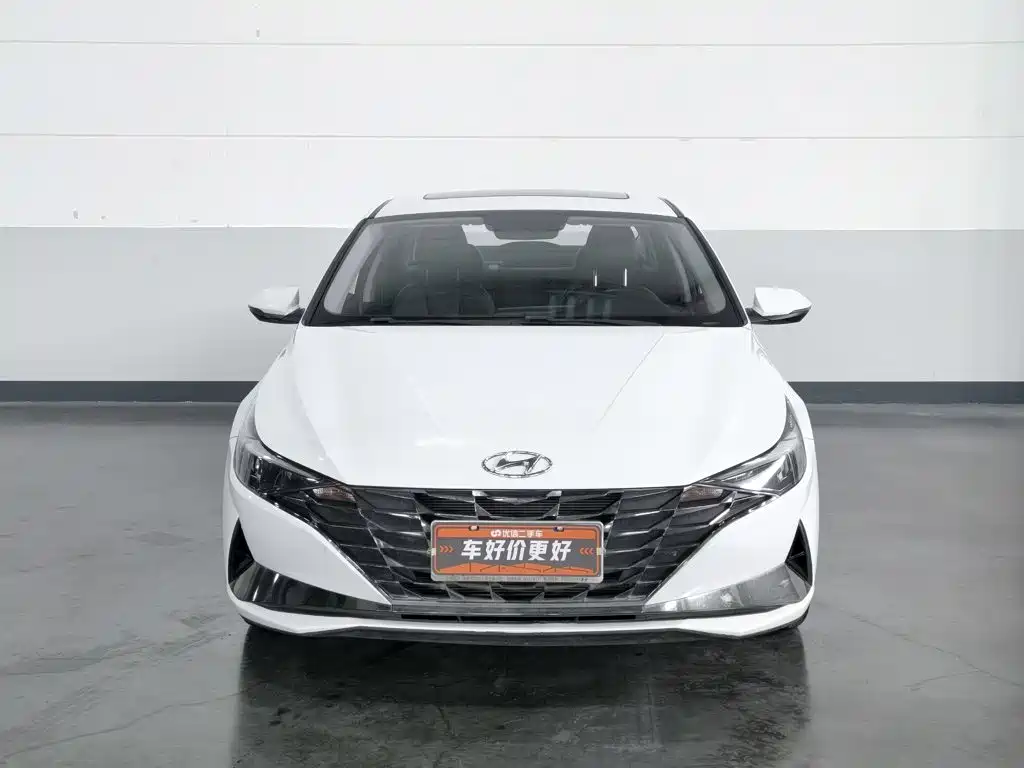 Hyundai Elantra 2021