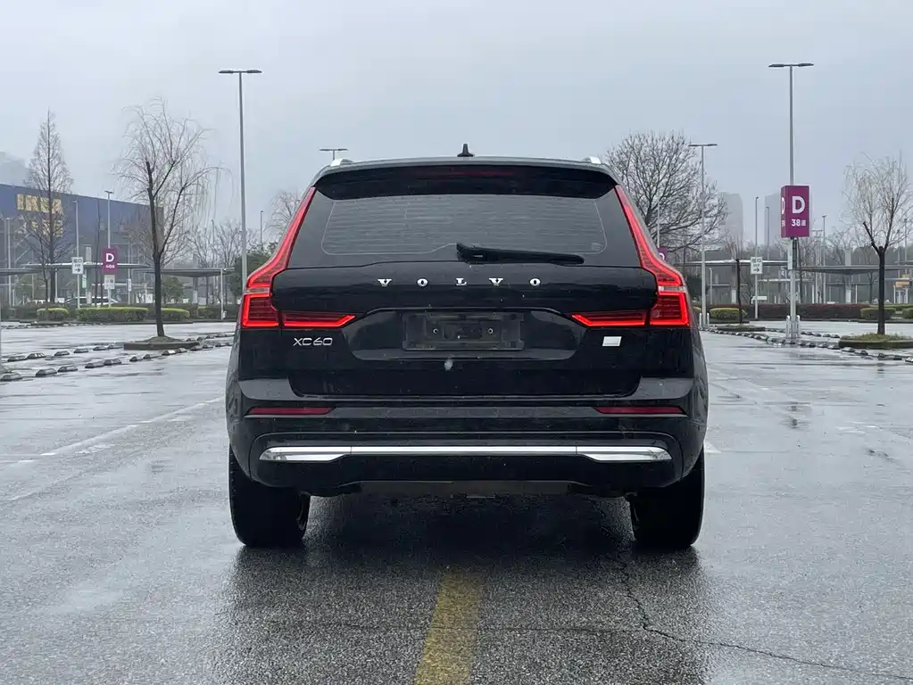 Volvo XC60 2021