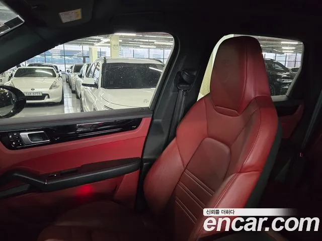 Porsche Cayenne 2020