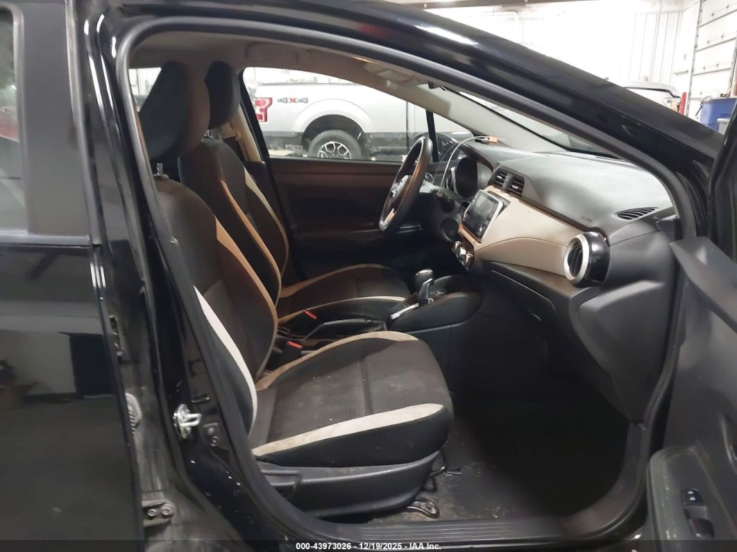 Nissan Versa 2021