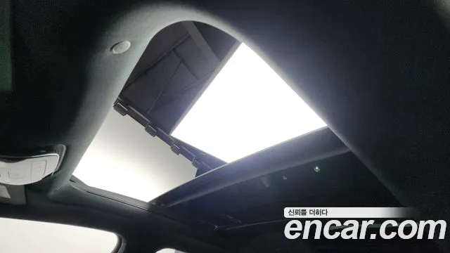 Mercedes-Benz EQE 2023