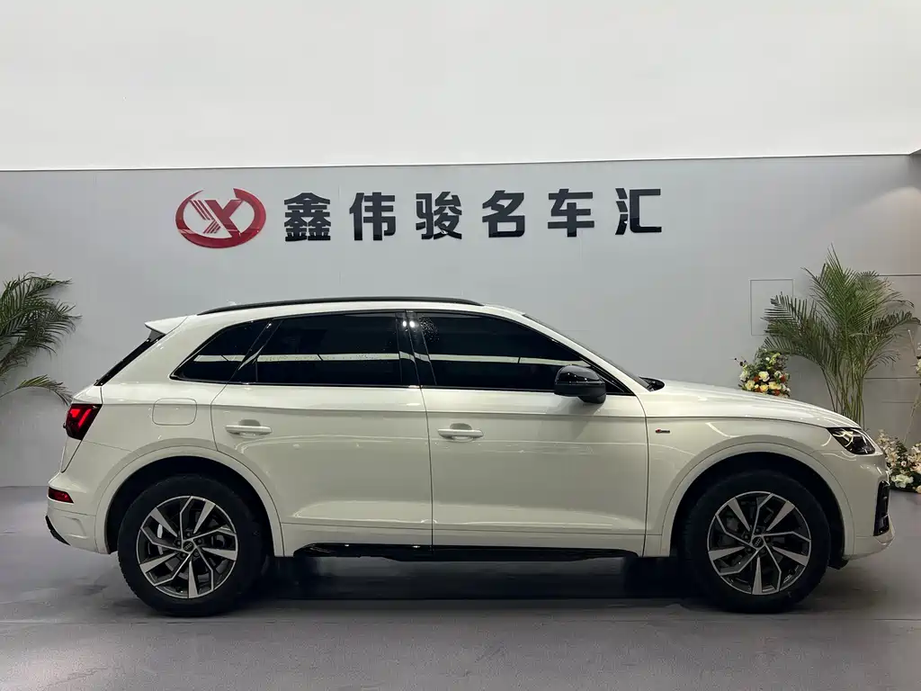 Audi Q5 2024