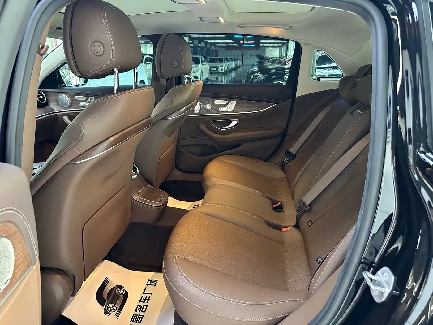 Mercedes-Benz E-Класс 2023