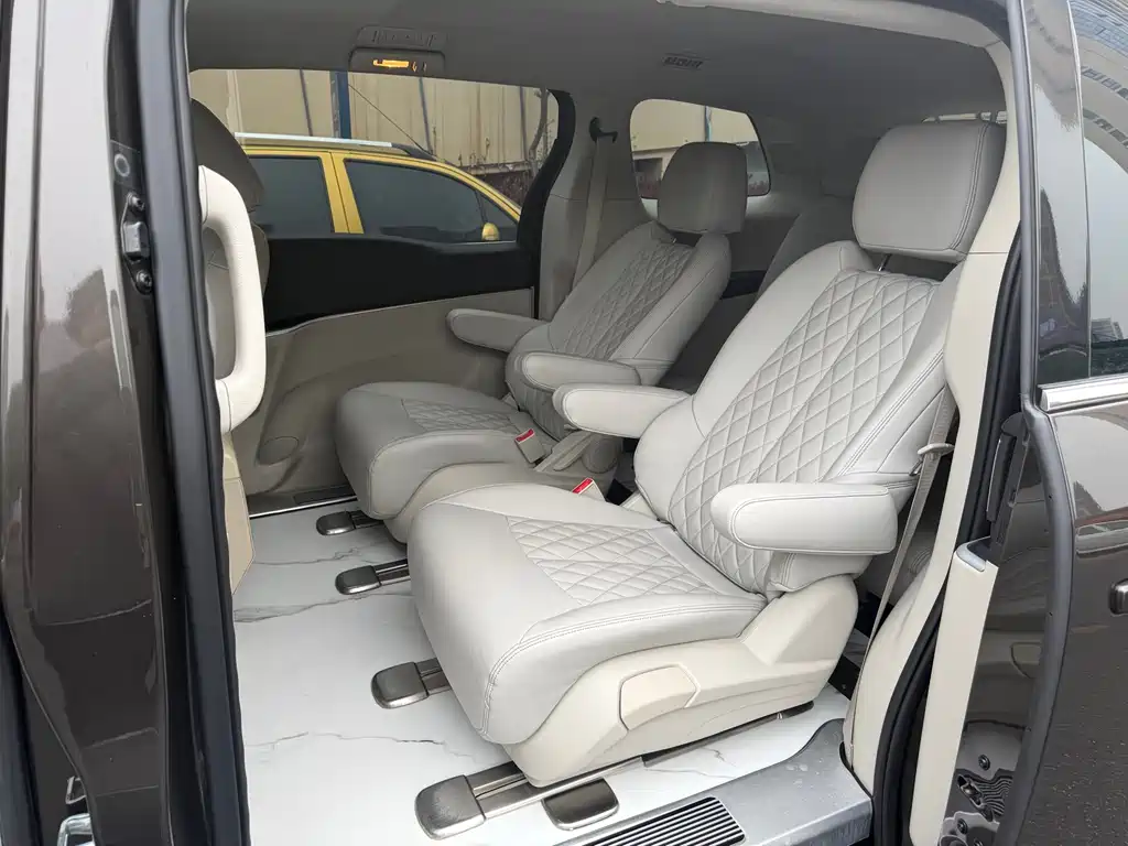 Buick GL8 2021