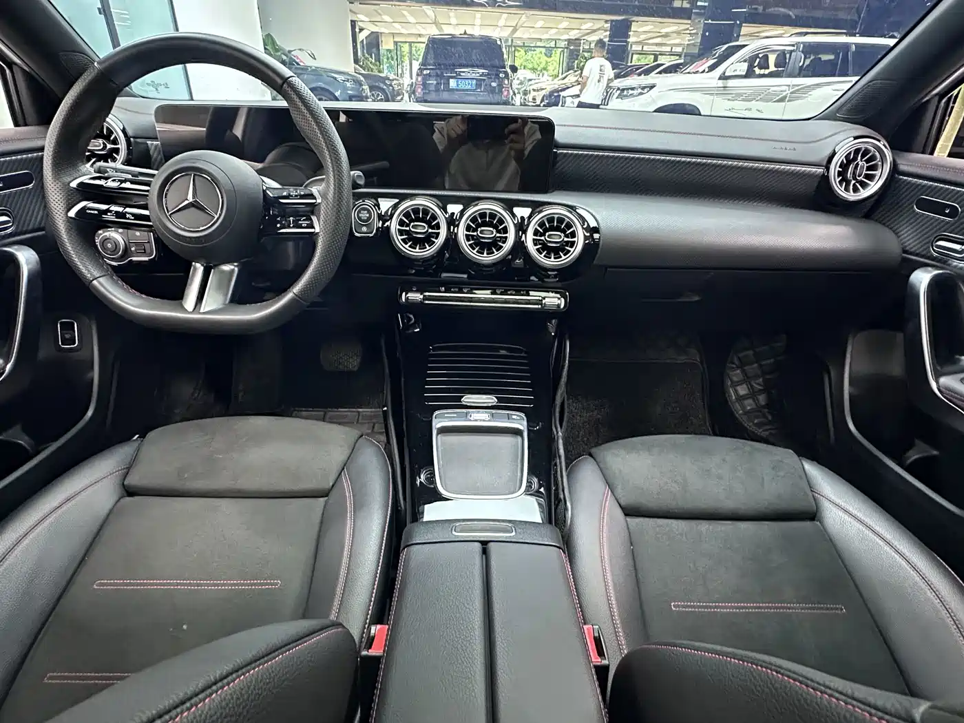 Mercedes-Benz A-Класс 2024