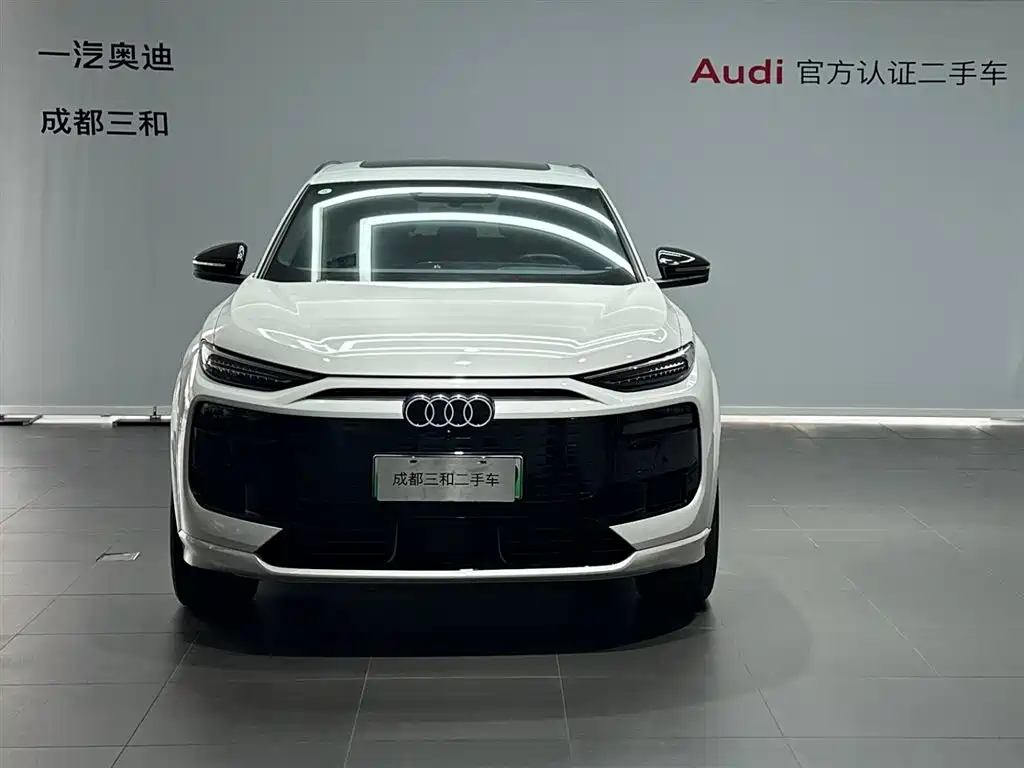 Audi e-tron 2025