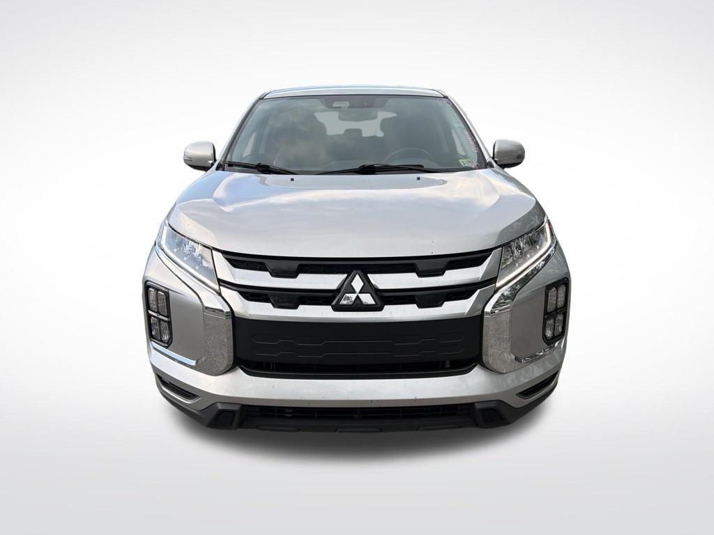Mitsubishi Outlander Sport 2024