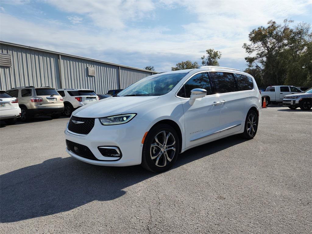 Chrysler Pacifica 2024