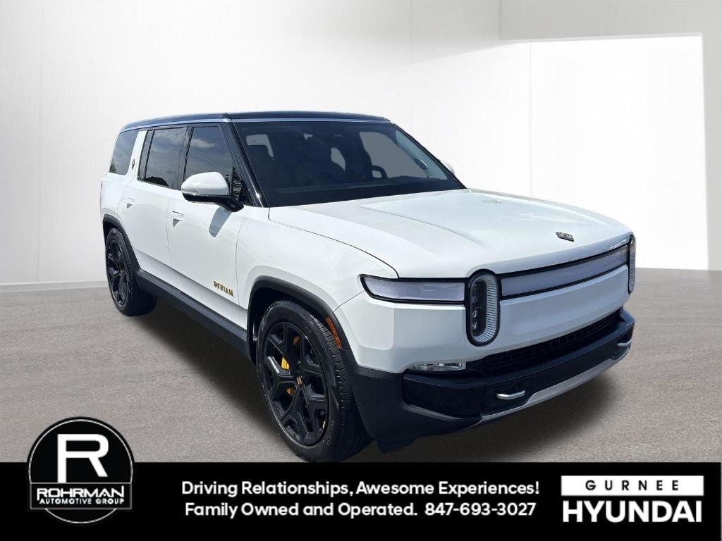 Rivian R1S 2023