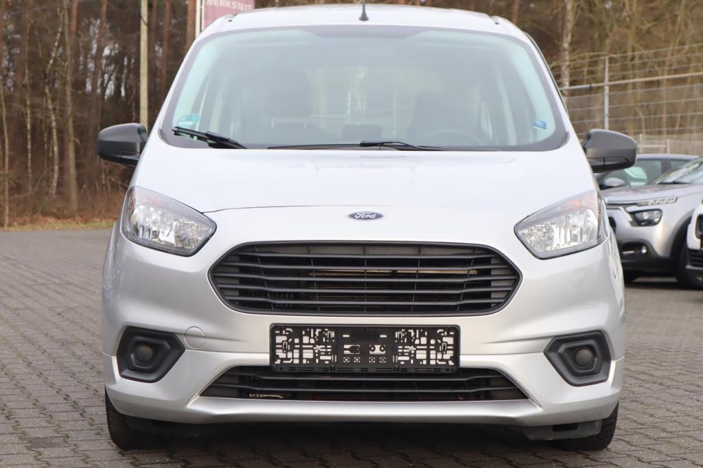 Ford Tourneo Courier 2021