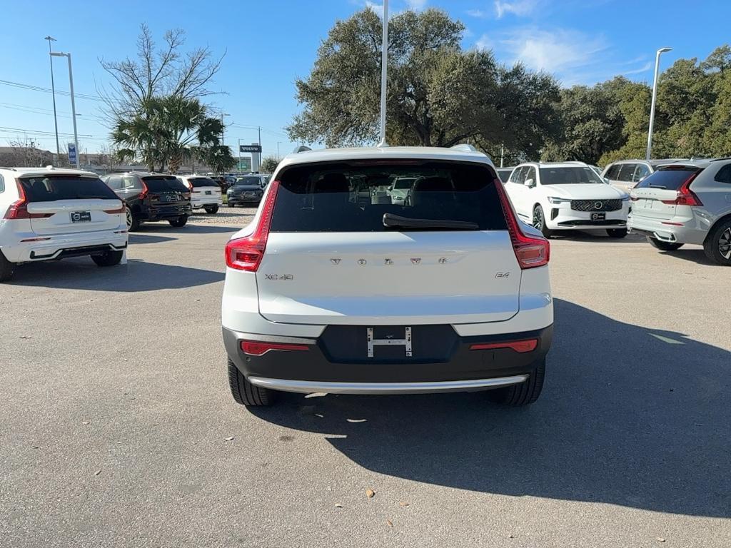 Volvo XC40 2023