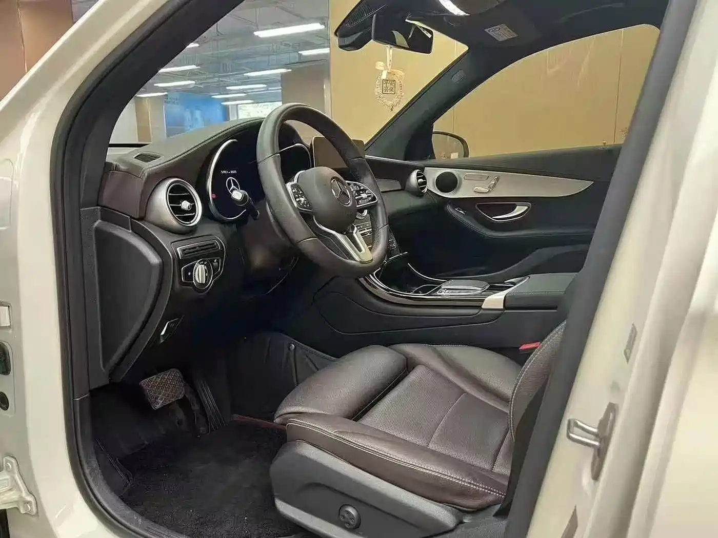 Mercedes-Benz GLC 2022