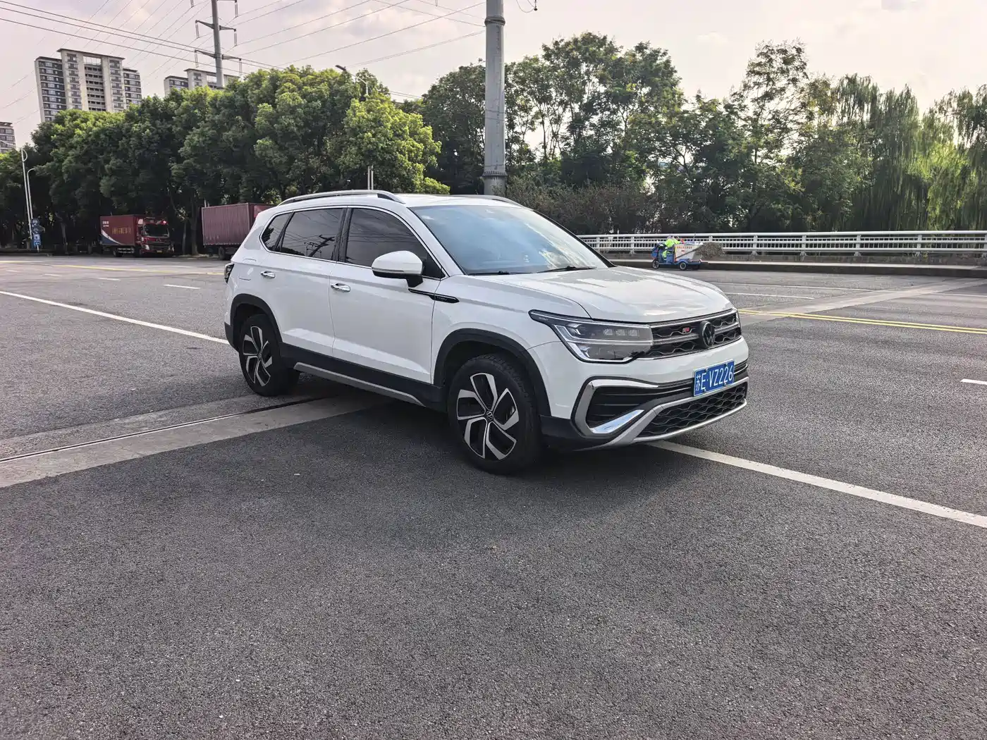 Volkswagen Tharu 2024