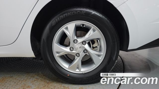 Hyundai Avante 2022