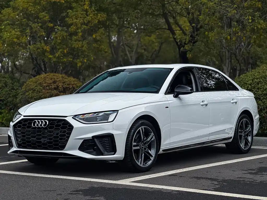 Audi A4 2022