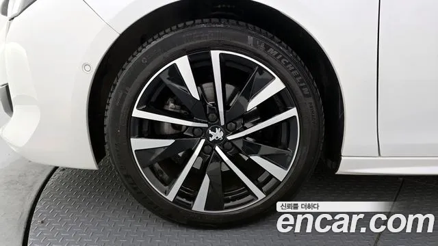 Peugeot 508 2021