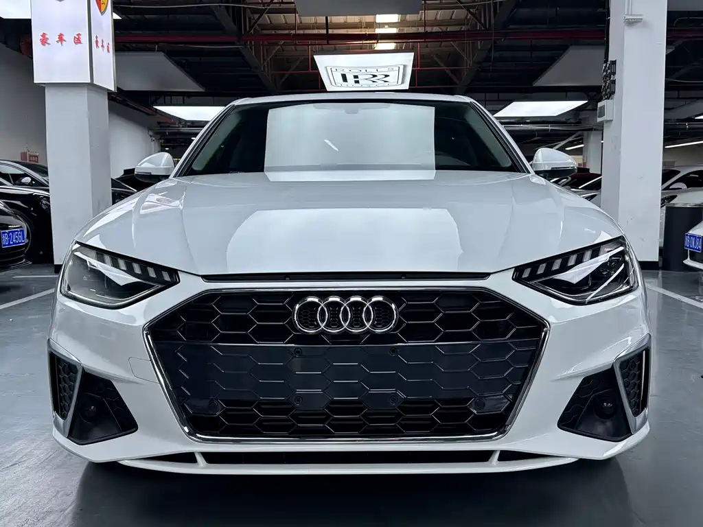 Audi A4 2024