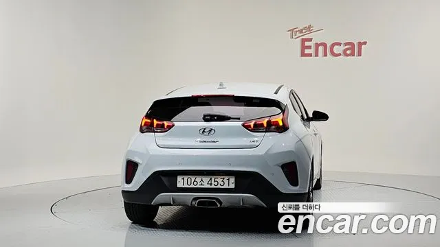 Hyundai Veloster 2020