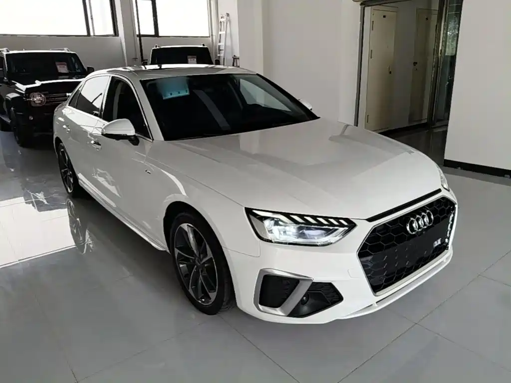 Audi A4 2021