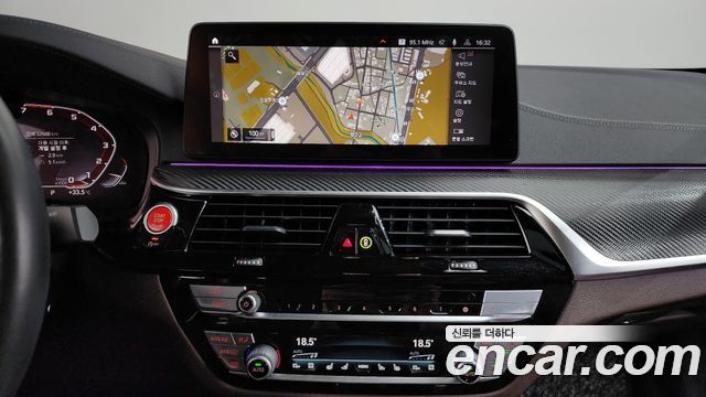 BMW 5 серии 2021