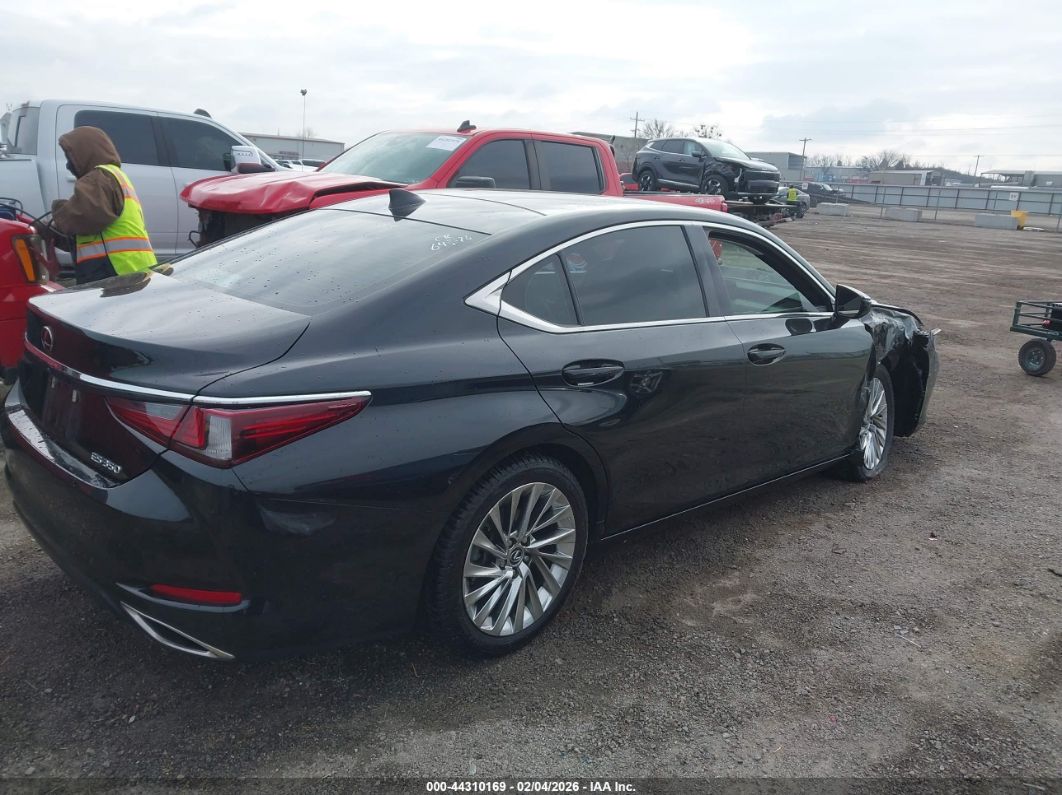 Lexus ES 2021