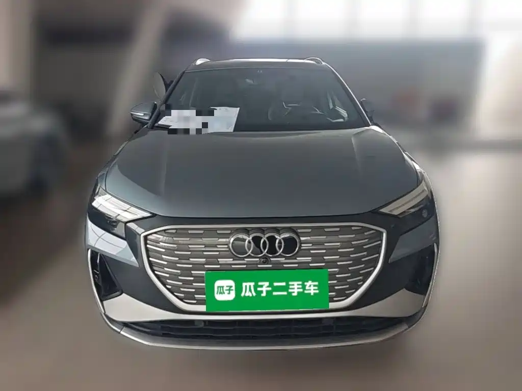 Audi Q4 e-tron 2023