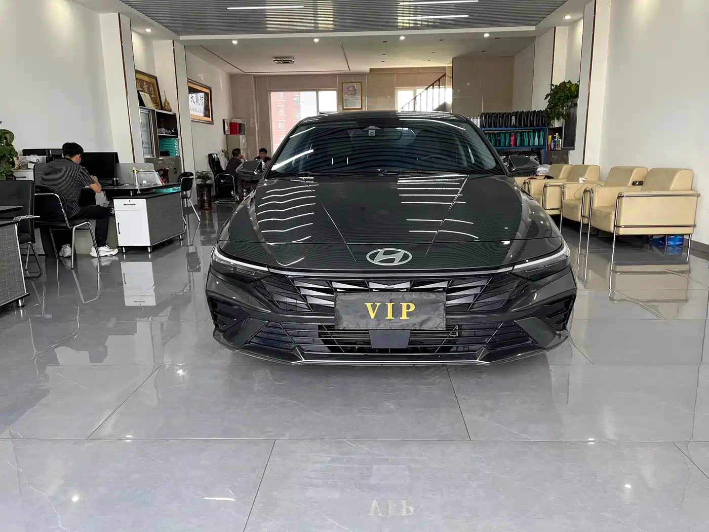 Hyundai Elantra 2024