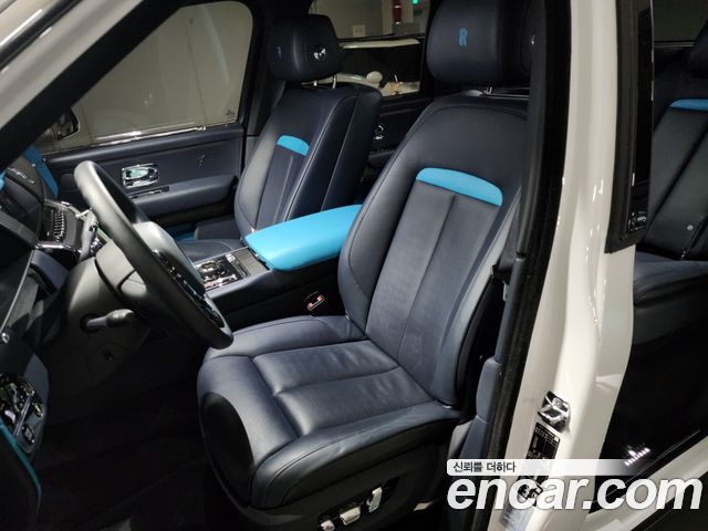 Rolls-Royce Cullinan 2021