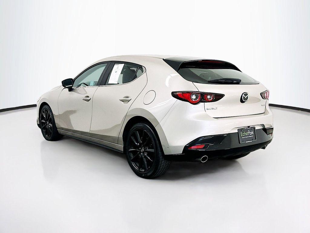 Mazda 3 2024