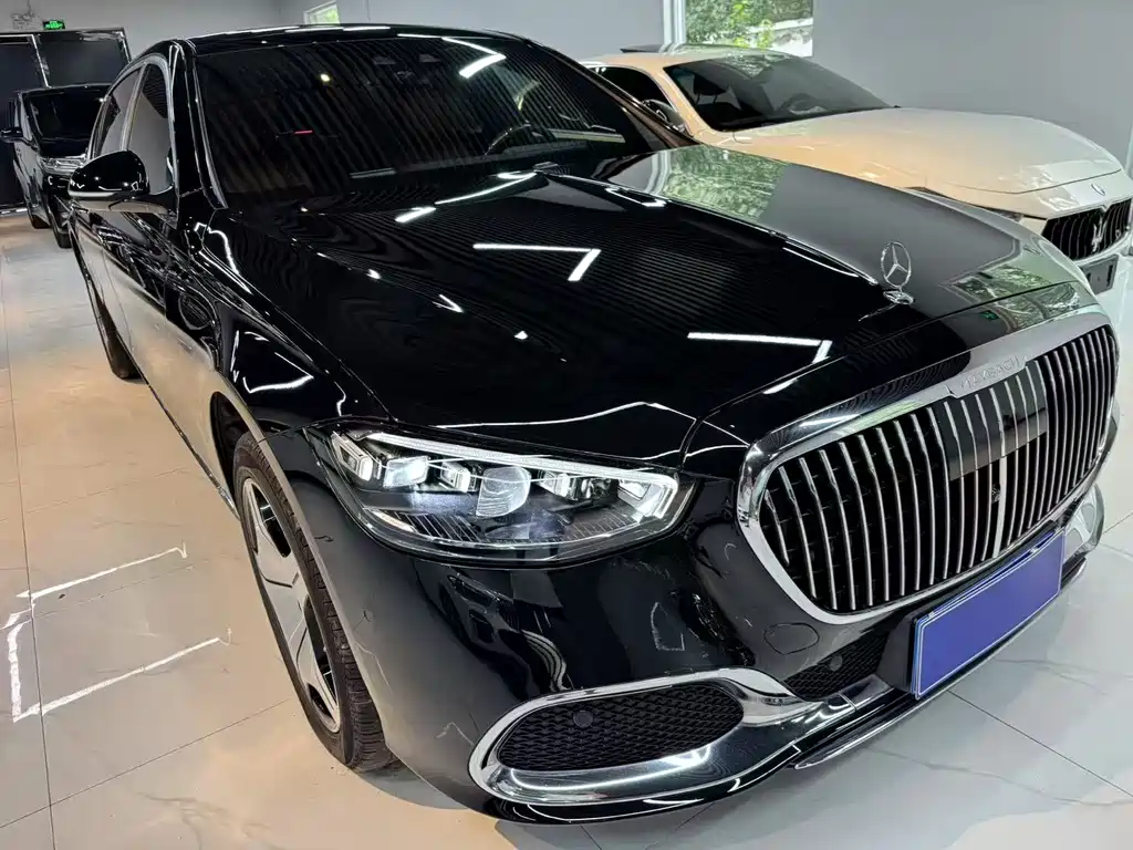 Mercedes-Benz Maybach S-Класс 2022