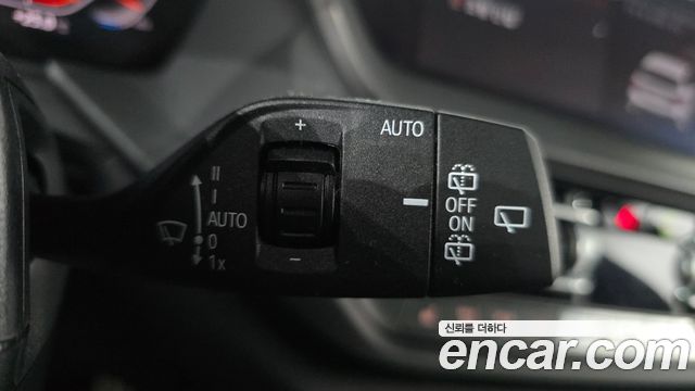 BMW 1 серии 2023