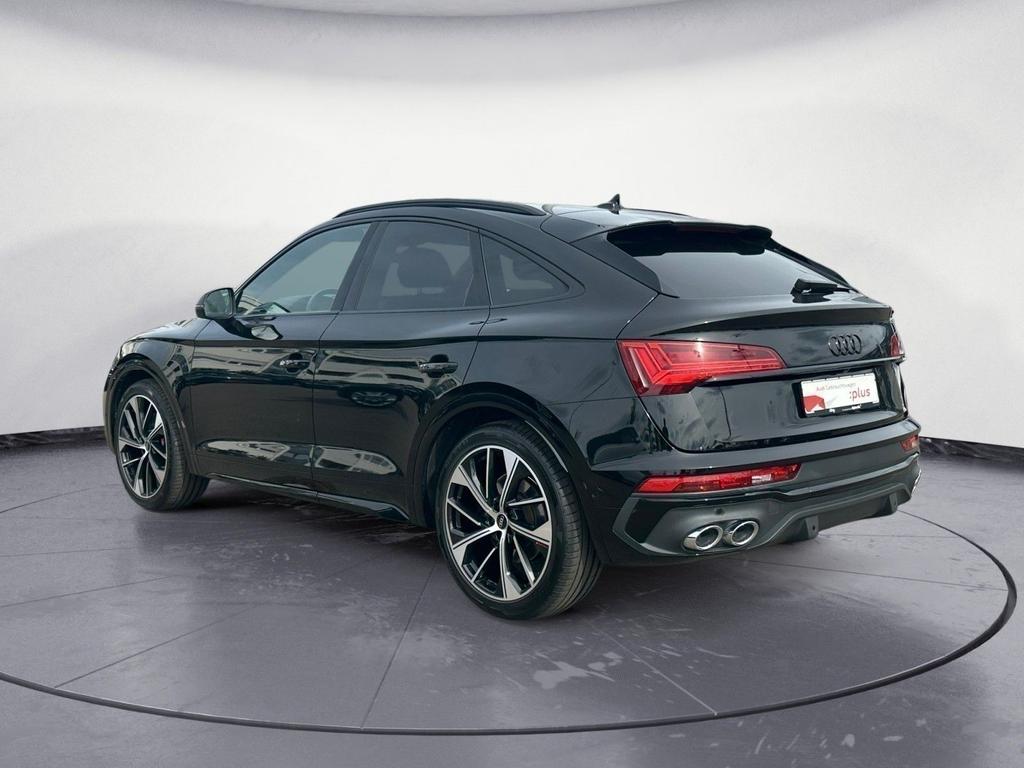 Audi SQ5 2022