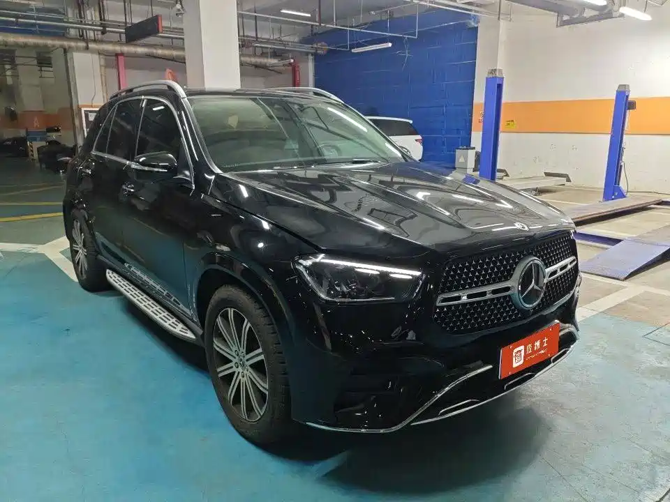 Mercedes-Benz GLE 2025