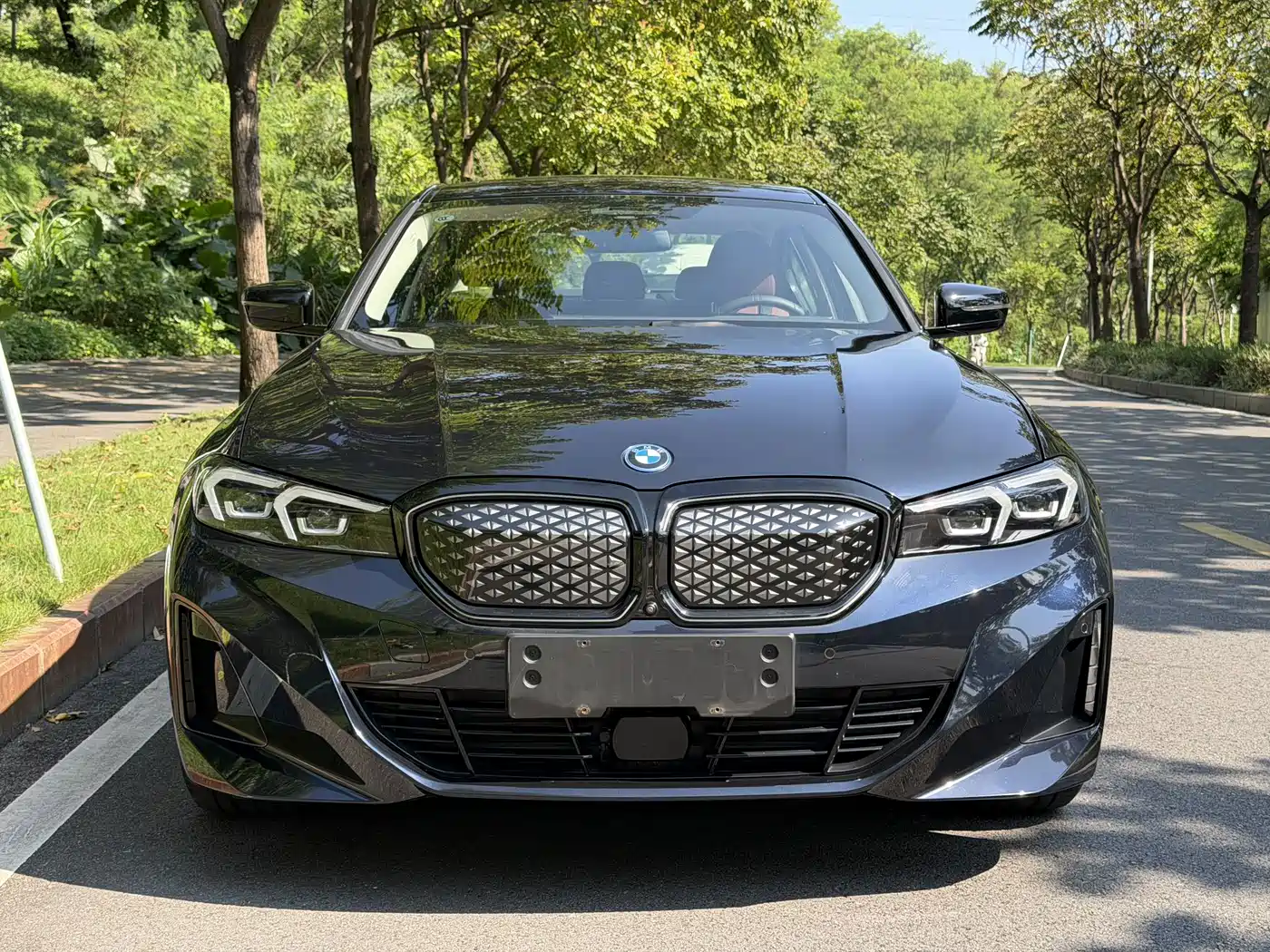 BMW i3 2024