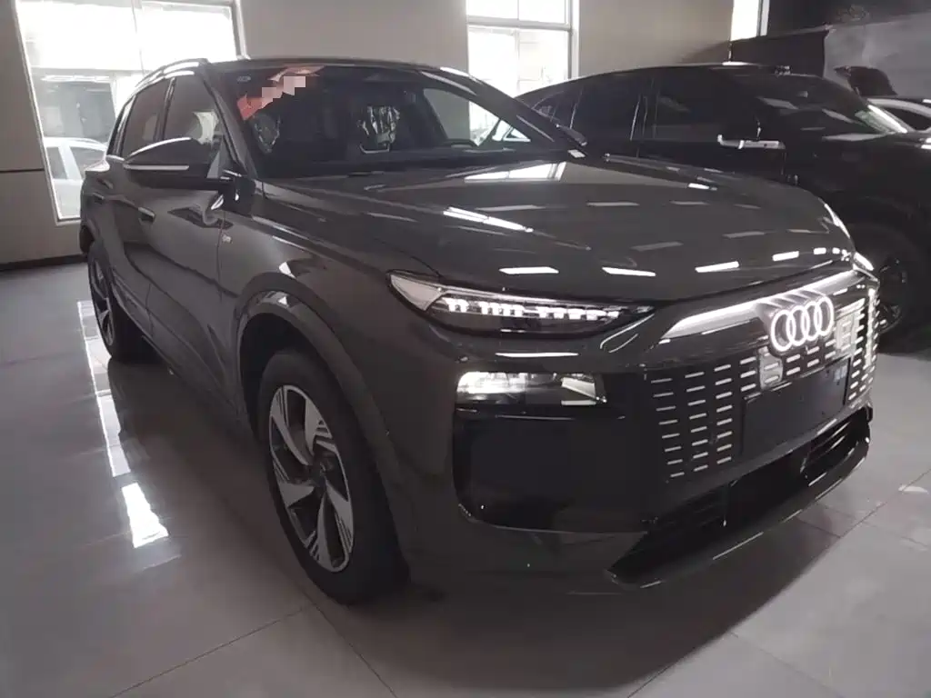 Audi e-tron 2026
