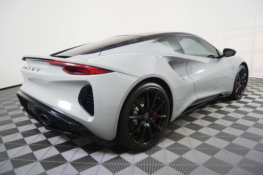 Lotus Emira 2025