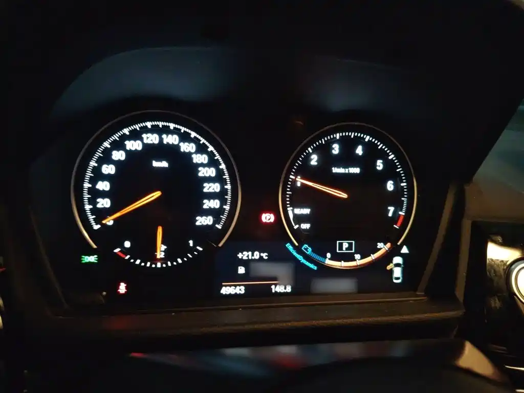 BMW 1 серии 2021